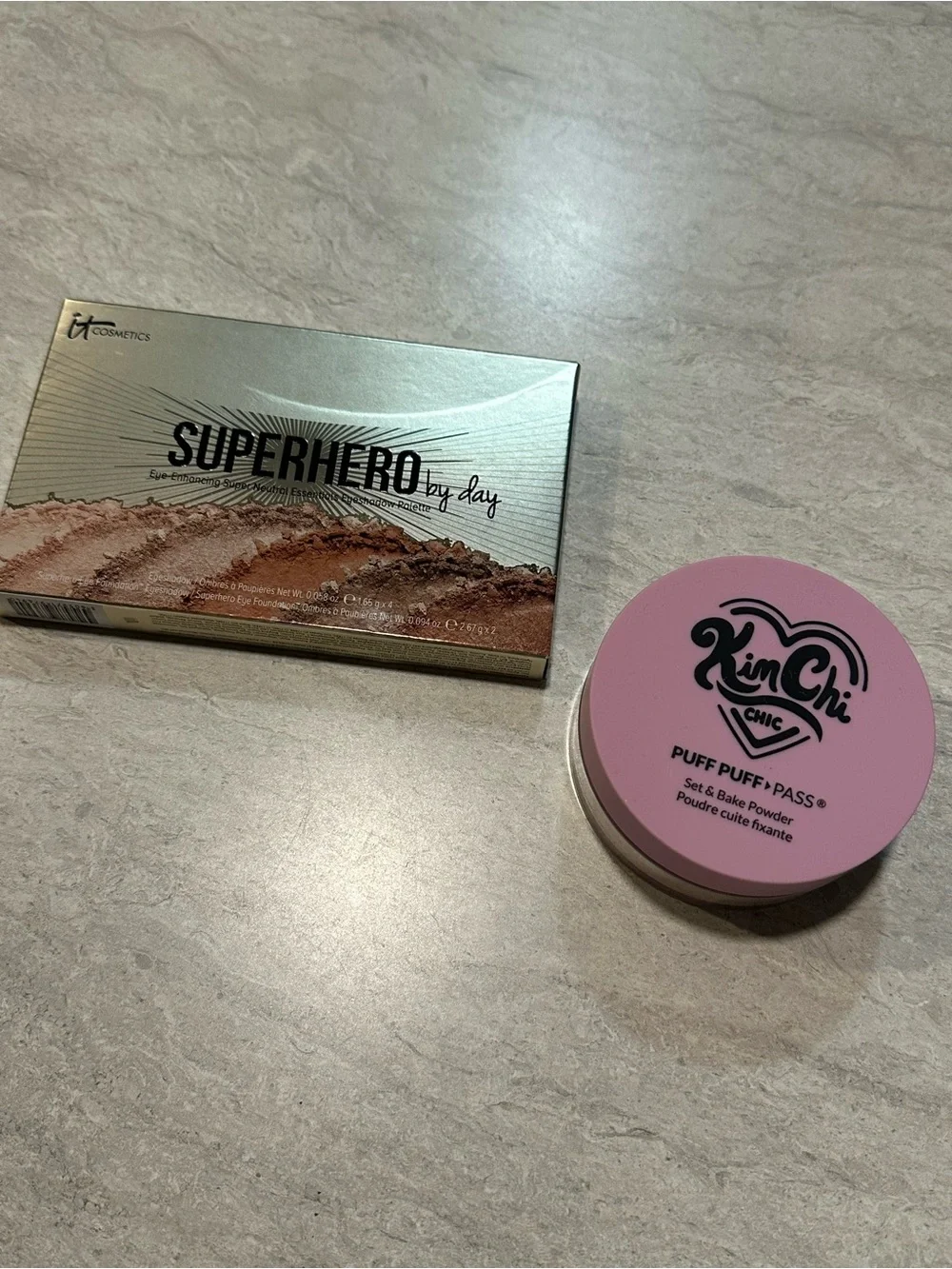 ItCosmetics & Puff Puff Pass Set & Bake Powder Bundle